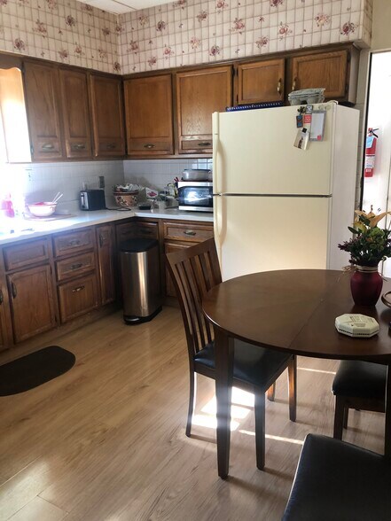 More Photos Of 2058 W 22nd Pl, Chicago Apartments For Sale