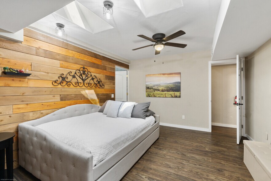 More Photos Of 10580 E Swinging Bridge Ln, Cornville Specialty For Sale
