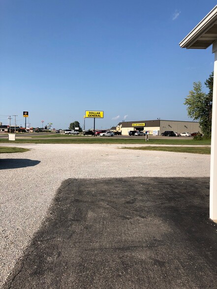 More Photos Of 922 N Route 49, Casey Auto Dealership For Sale