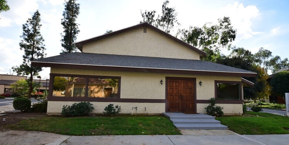 More Photos Of 1338 Center Court Dr, Covina Medical For Lease