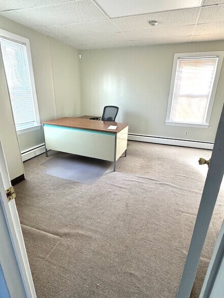 More Photos Of 2400 Pawtucket Ave, East Providence Office Residential For Lease