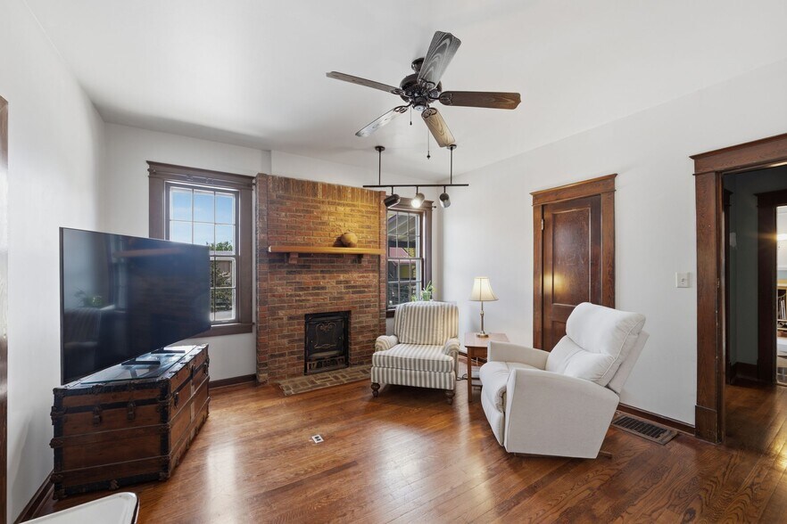 More Photos Of 2606 Westwood Dr, Nashville Light Distribution For Sale
