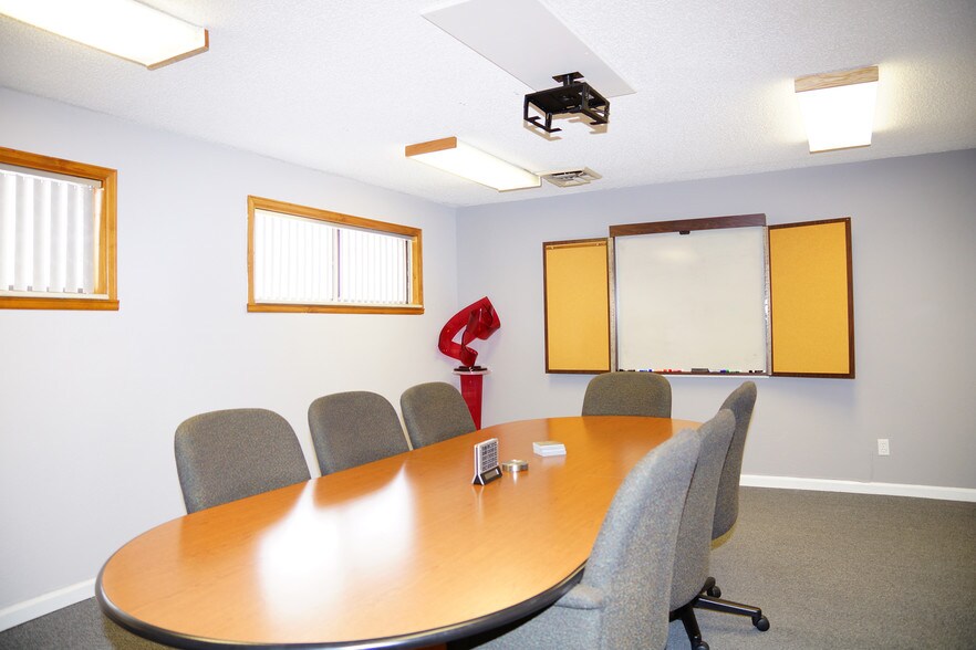 More Photos Of 12640 W Cedar Dr, Lakewood Office For Lease