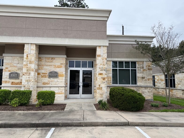 Primary Photo Of 2219 Sawdust Rd, The Woodlands Medical For Sale