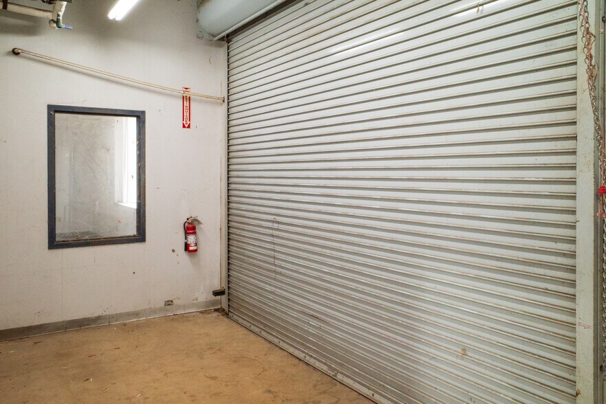 More Photos Of 151 Graham Rd, College Station Research And Development For Lease