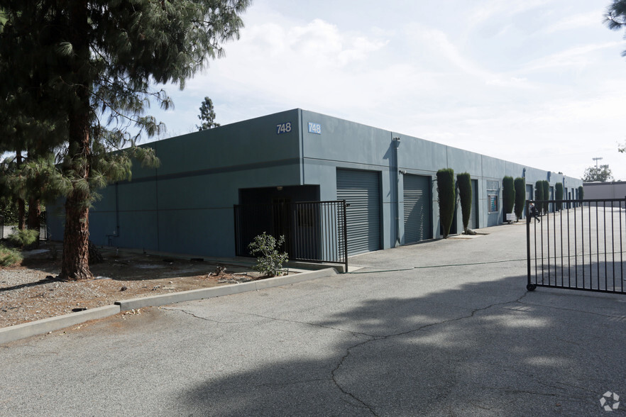 Primary Photo Of 748 E Bonita Ave, Pomona Warehouse For Lease