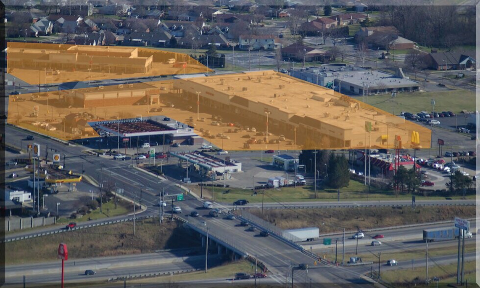 More Photos Of 920-982 W Main St, Tipp City Unknown For Lease