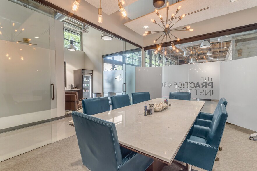 More Photos Of 245 E Jackson St, Phoenix Freestanding For Sale