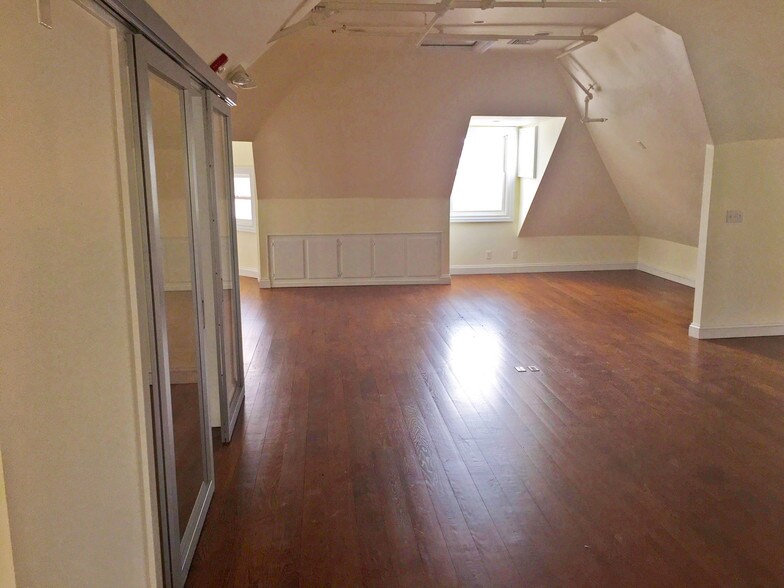 More Photos Of 31 Imperial Ave, Westport Loft Creative Space For Lease