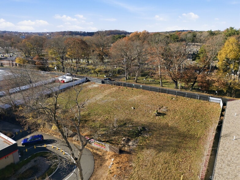 More Photos Of 586 Canterbury St, Roslindale Land For Sale