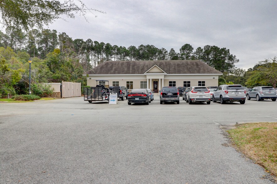 More Photos Of 10 William Pope Dr, Bluffton Medical For Lease