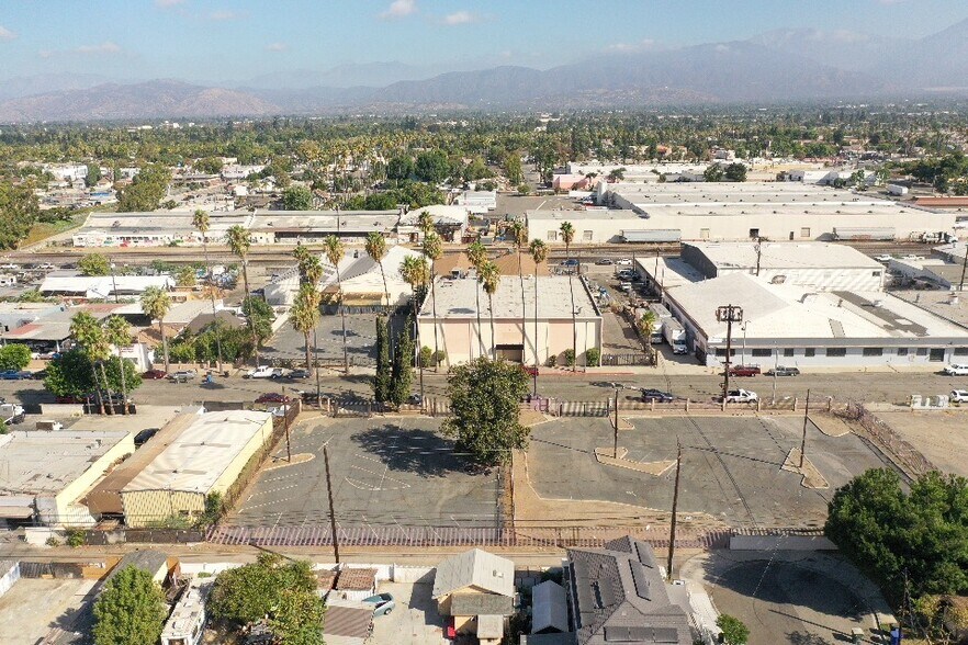 More Photos Of 887 E 2nd St, Pomona Medical For Lease