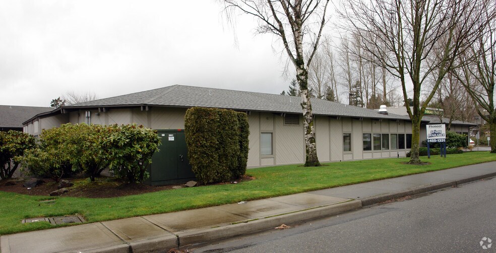 More Photos Of 12911 120th Ave NE, Kirkland Medical For Lease