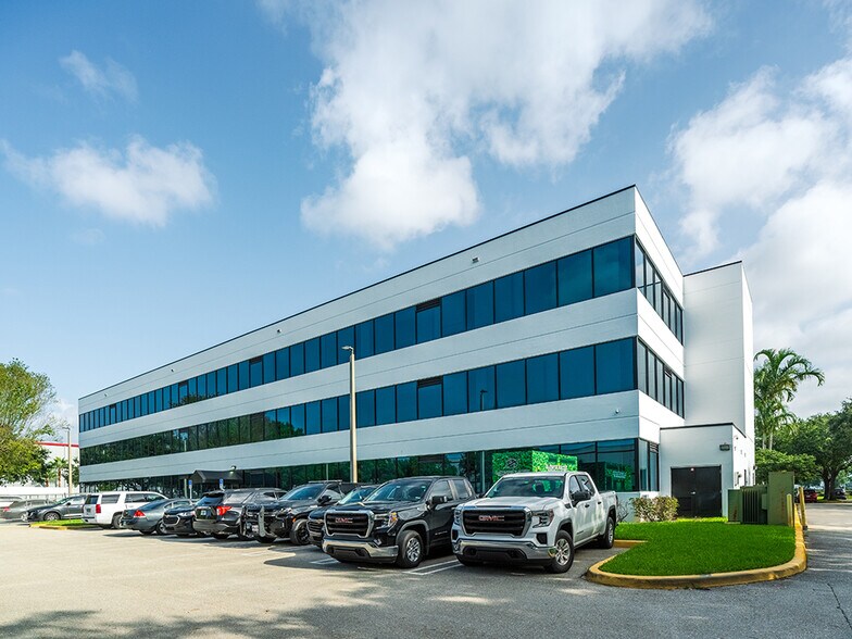 More Photos Of 2051 Dr Martin Luther King Jr Blvd, Riviera Beach Office For Sale