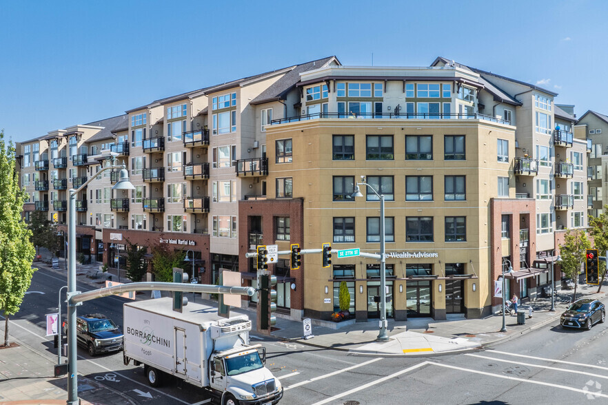 Primary Photo Of 2630 77th Ave SE, Mercer Island Apartments For Lease