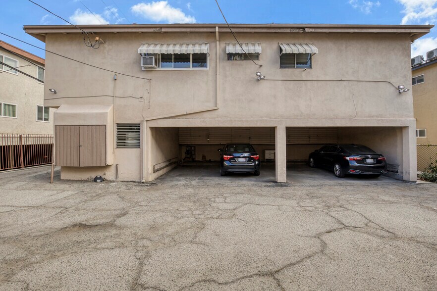 More Photos Of 1759 Winona Blvd, Los Angeles Apartments For Sale