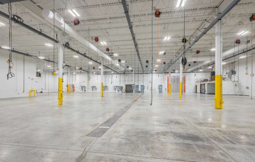 More Photos Of 8 Post Office Sq, Acton Warehouse For Lease