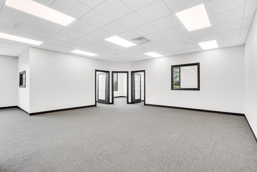 More Photos Of 11504 W 183rd St, Orland Park Medical For Sale