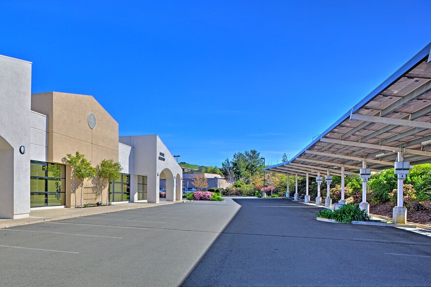 More Photos Of 106 Plaza Dr, Vallejo Storefront Retail Office For Lease