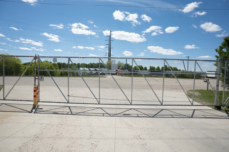 More Photos Of 5705-5725 Commerce Rd, Oswego Land For Sale