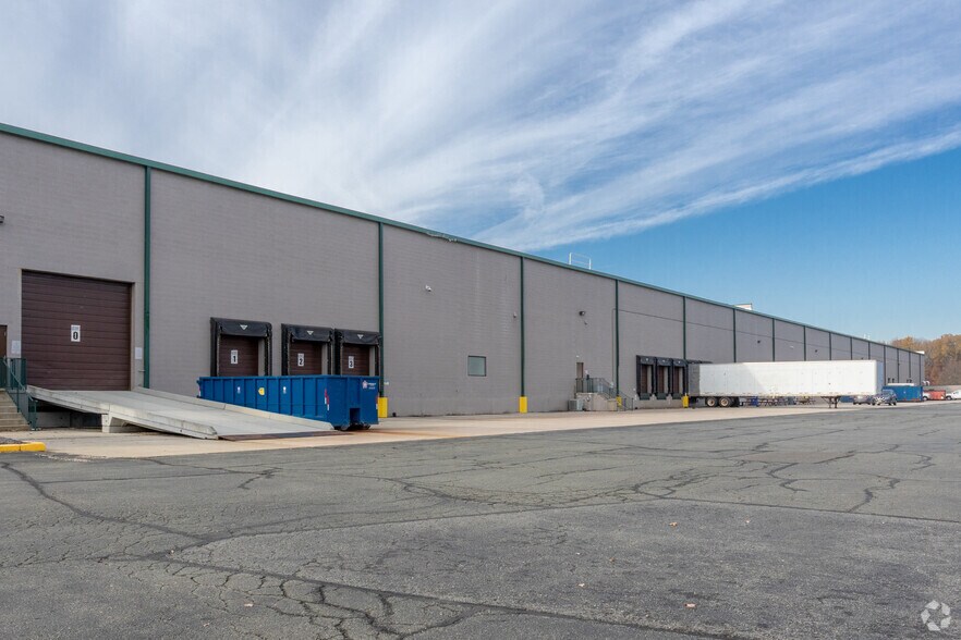 More Photos Of 200 Ludlow Dr, Ewing Warehouse For Lease