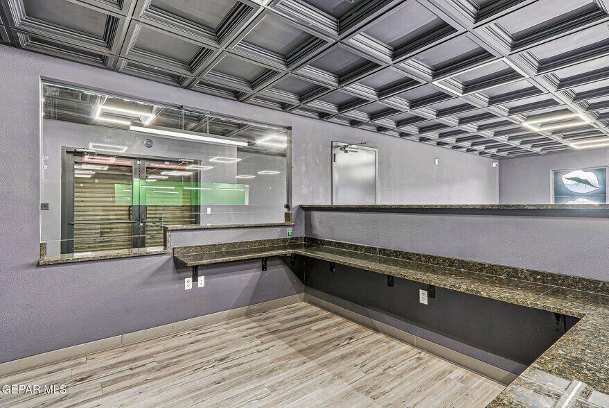 More Photos Of , Sunland Park Flex For Sale
