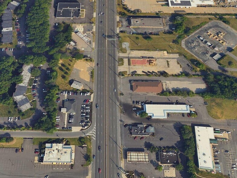 More Photos Of 2811 Route 73, Maple Shade Township Service Station For Lease
