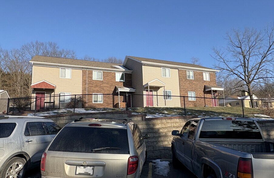 More Photos Of 611-617 Palisades Dr, Pacific Apartments For Sale