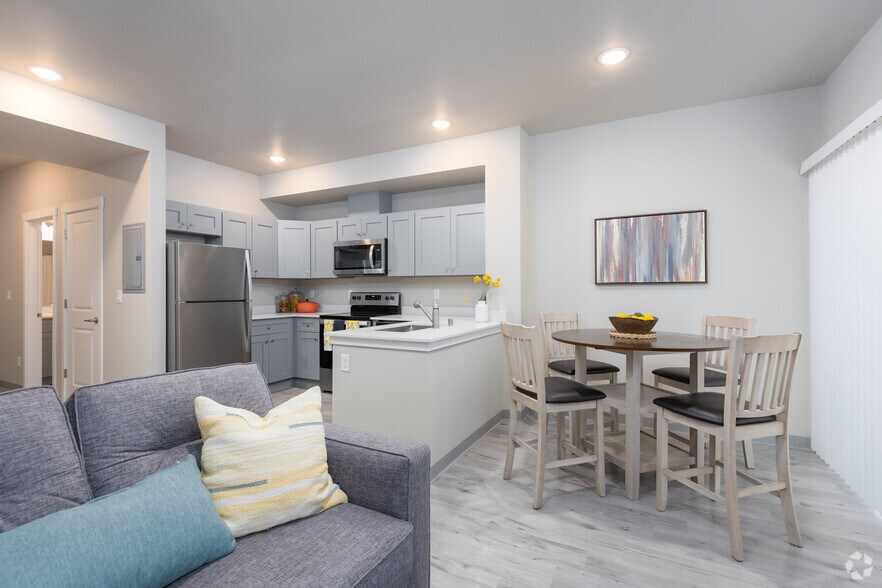 More Photos Of 7911 Washington Blvd SW, Lakewood Apartments For Sale