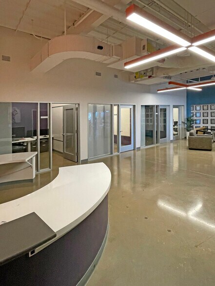 More Photos Of 9225 Bee Caves Rd, Austin Office For Lease