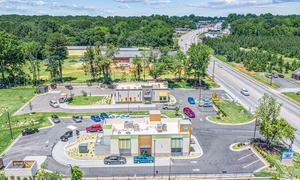 More Photos Of 1307 Charlotte Hwy, Lancaster Freestanding For Lease