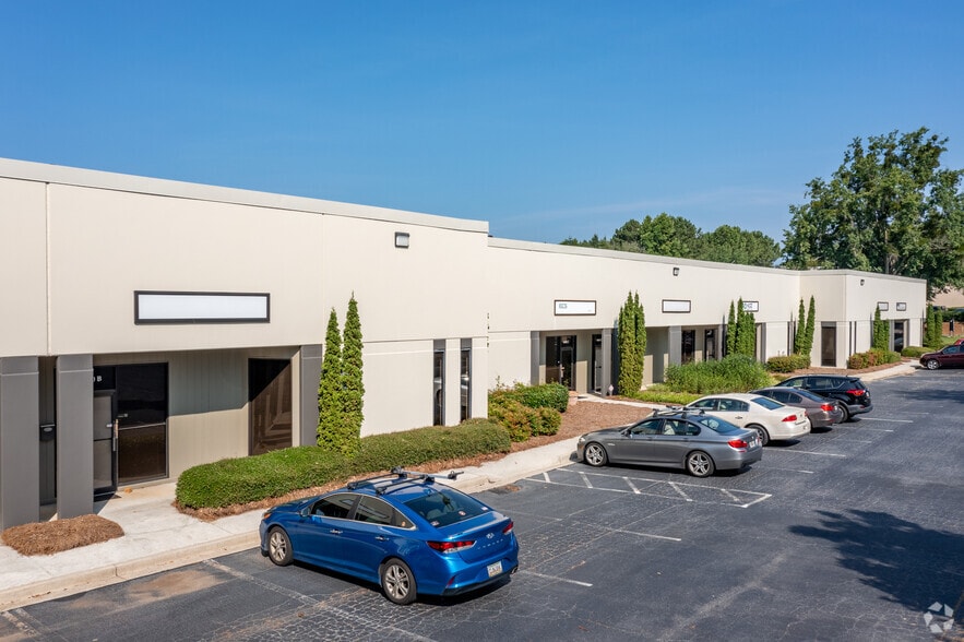 More Photos Of 6690 Jones Mill Ct, Norcross Unknown For Lease