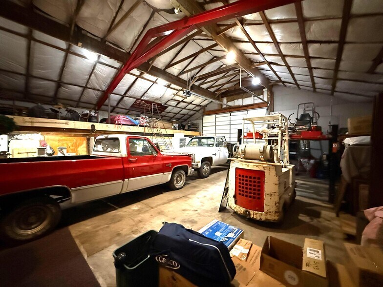 More Photos Of 212 N 3rd St, Salina Warehouse For Sale