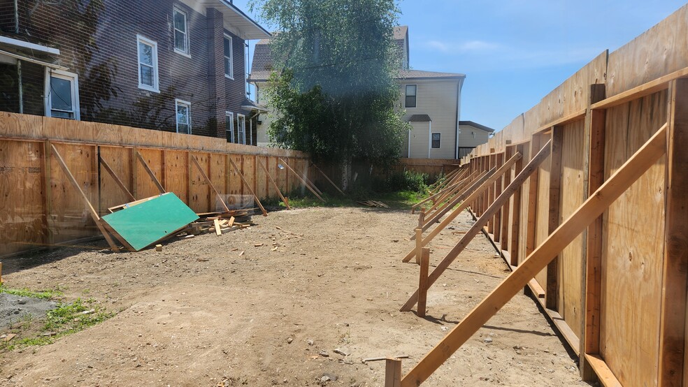 Primary Photo Of 6707 Beach Channel Dr, Arverne Land For Sale