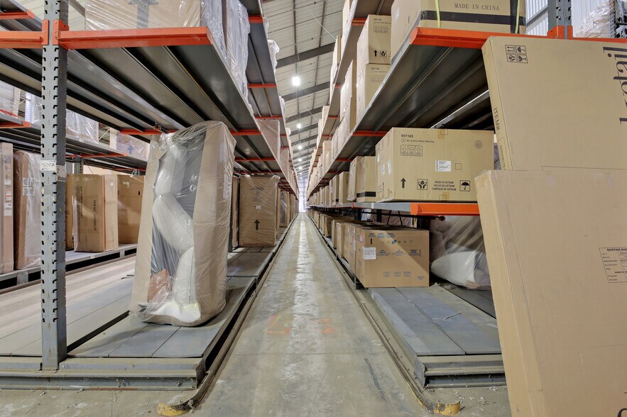 More Photos Of 379 Epley Dr, Yuba City Warehouse For Sale