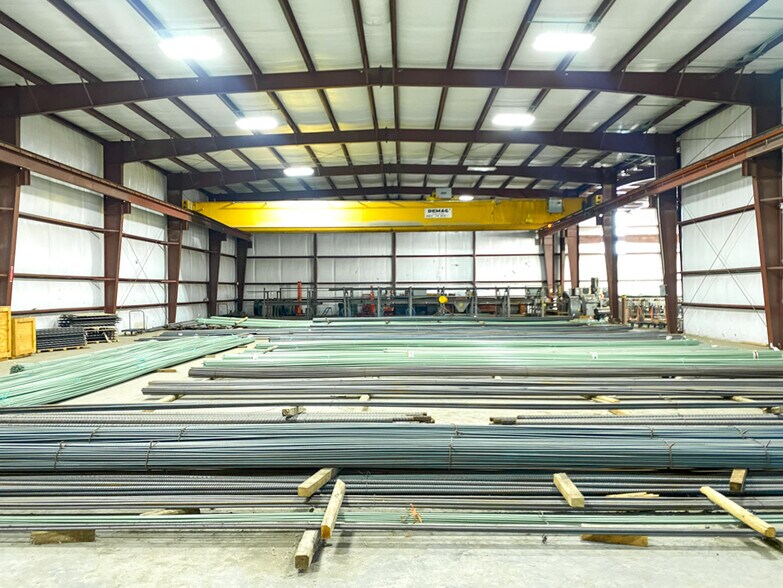 More Photos Of 4926 Church Rd, East Saint Louis Industrial For Sale