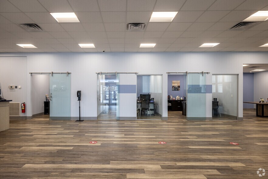 More Photos Of 380 Berry St, Woodbridge Office For Sale