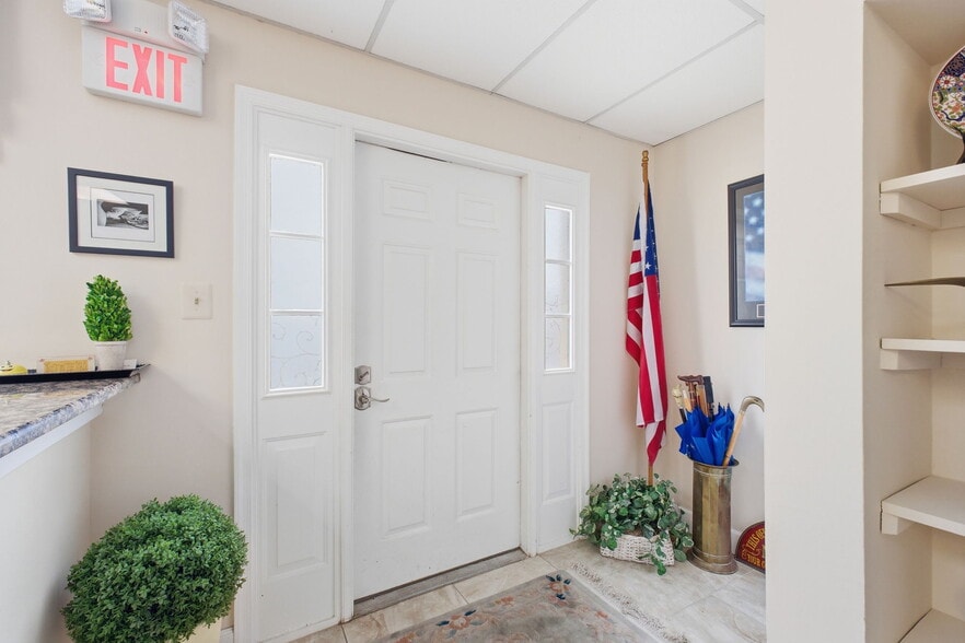 More Photos Of 5051 Backlick Rd, Annandale Office For Sale