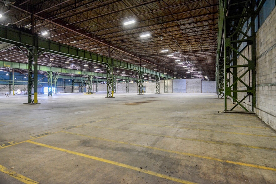 More Photos Of 205 Campus Dr, Kearny Warehouse For Lease