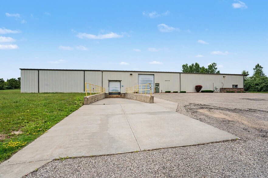 More Photos Of 5846 Venture Way, Mount Pleasant Distribution For Sale