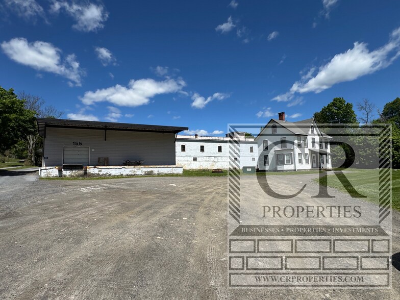 More Photos Of 155 Vineyard Ave, Highland Service For Sale