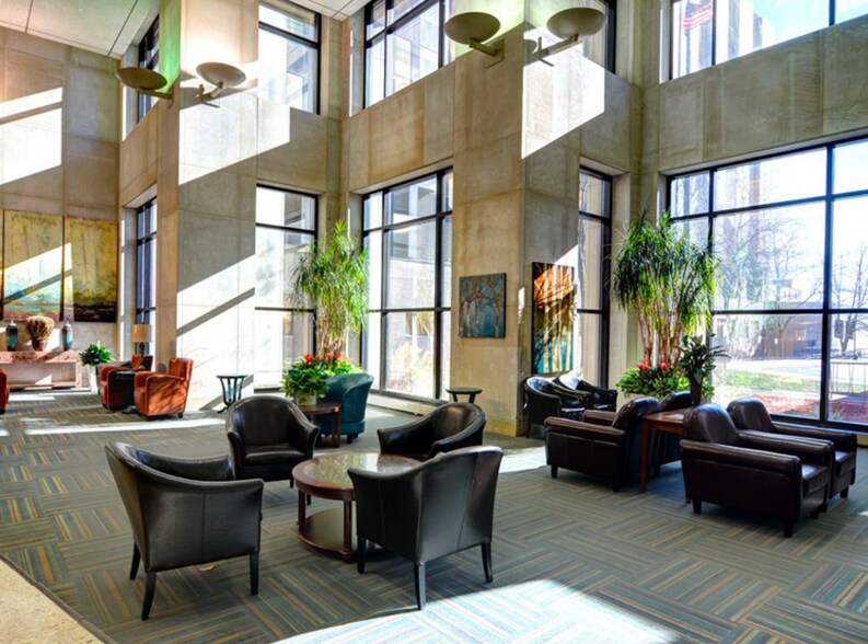 More Photos Of 1 Elizabeth Pl, Dayton Medical For Lease