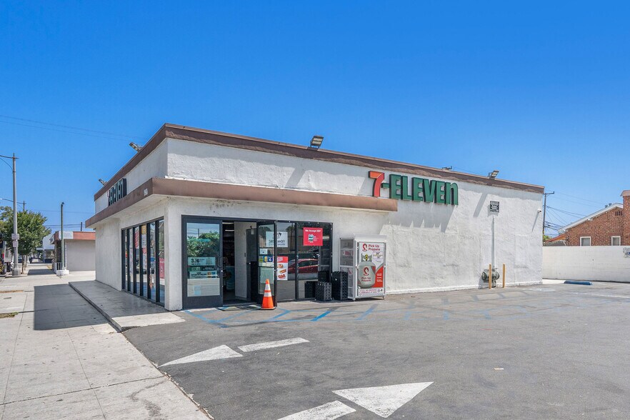 More Photos Of 1960 Santa Fe Ave, Long Beach Convenience Store For Sale