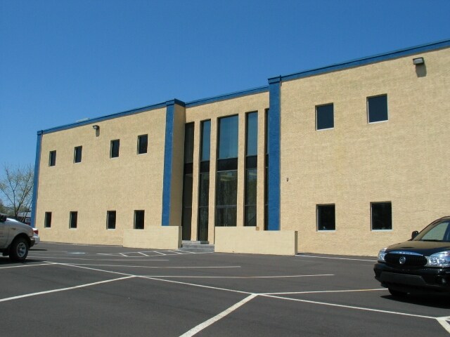 More Photos Of 271 Bethlehem Pike, Colmar Office For Lease
