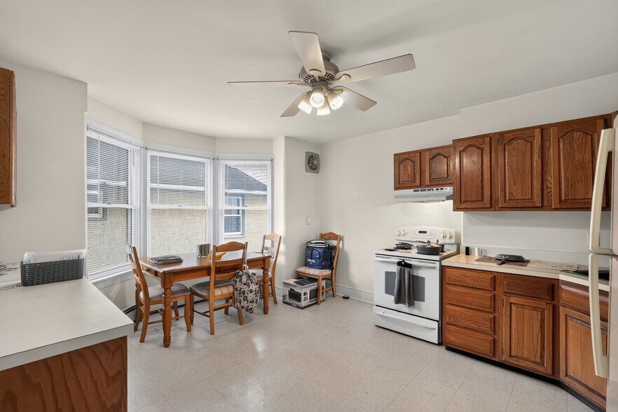 More Photos Of 434 W Walnut St, North Wales Multifamily For Sale