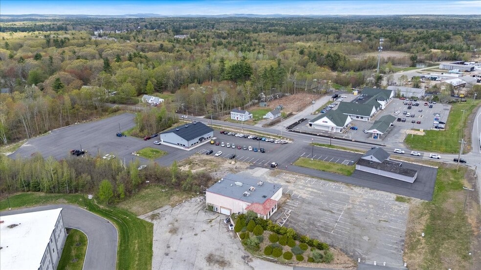 More Photos Of 409 Emerson Ave, Hampstead Industrial For Sale