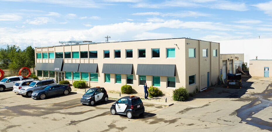 More Photos Of 15712 112 Ave, Edmonton Office For Lease