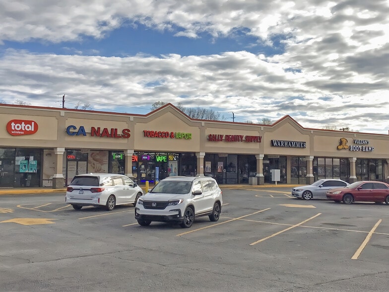 More Photos Of 1451 Woodruff Rd, Greenville Unknown For Lease