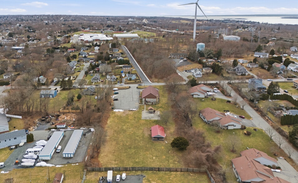 More Photos Of 81 Sprague St, Portsmouth Specialty For Sale