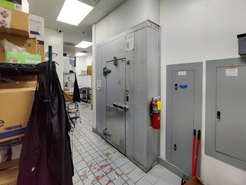 More Photos Of 5860 Jimmy Carter Blvd, Norcross Unknown For Lease